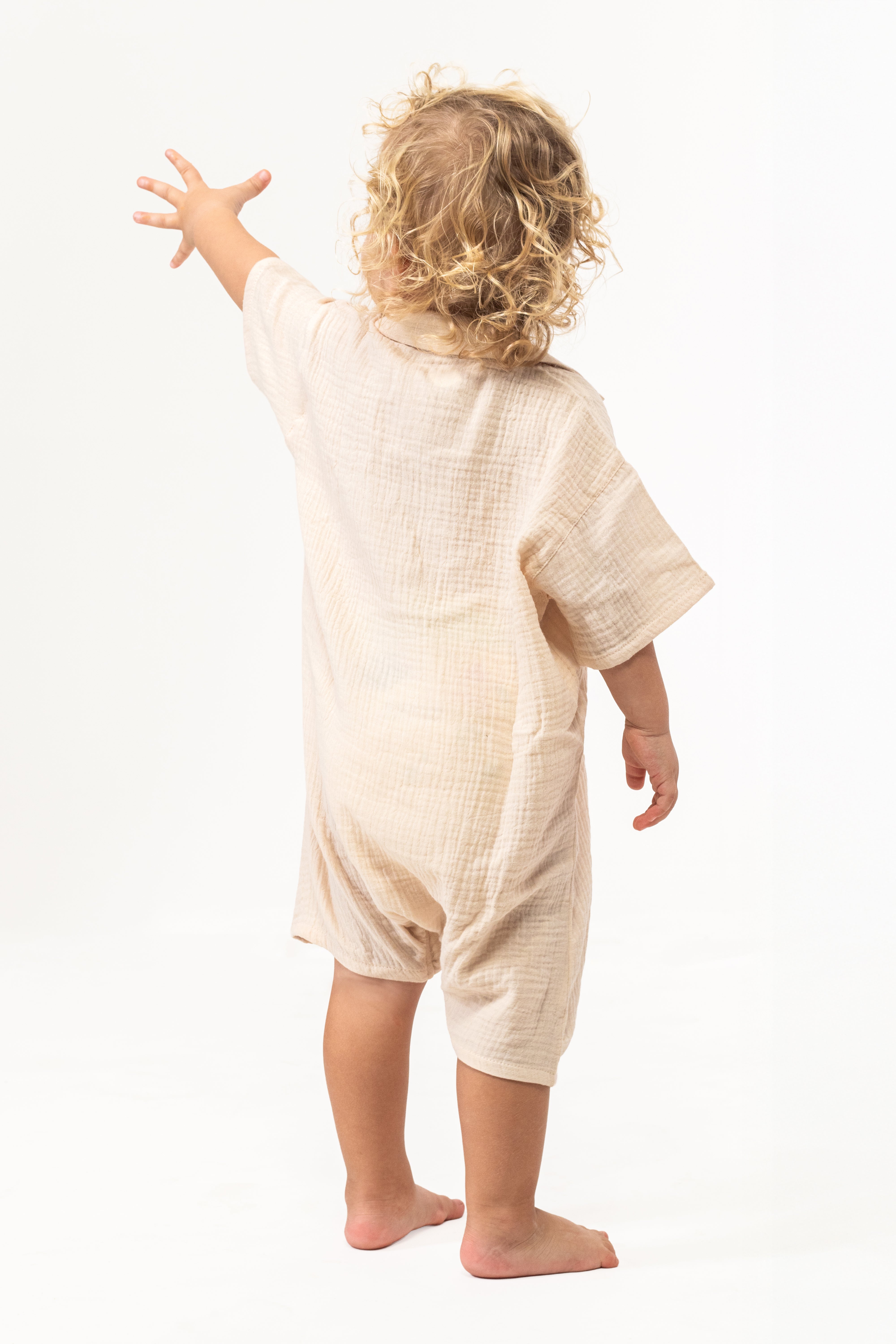 The classic zip-on Ivory